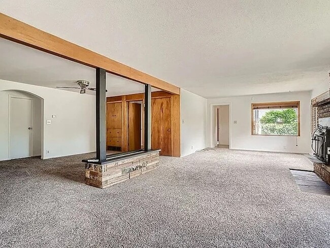 Photo - 2135 Norwood Ave