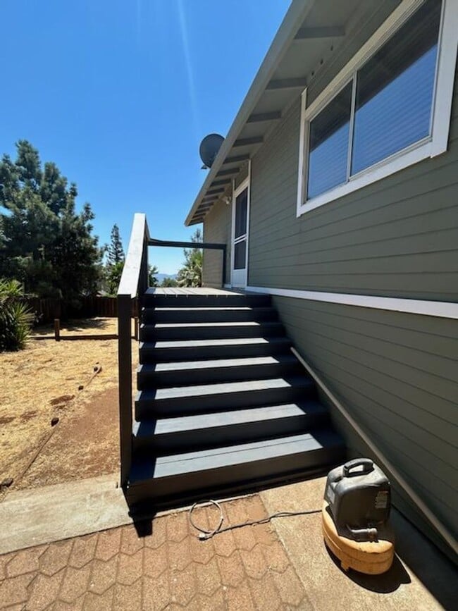 Photo - 19141ravenhillroad.is4lease.com