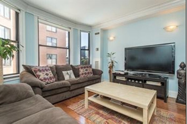 Photo - 391 Commonwealth Ave Unit 301