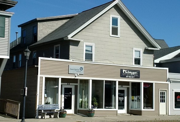 Building Photo - 46 Main Unit B