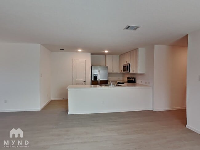 Photo - 340 Pacific Waters