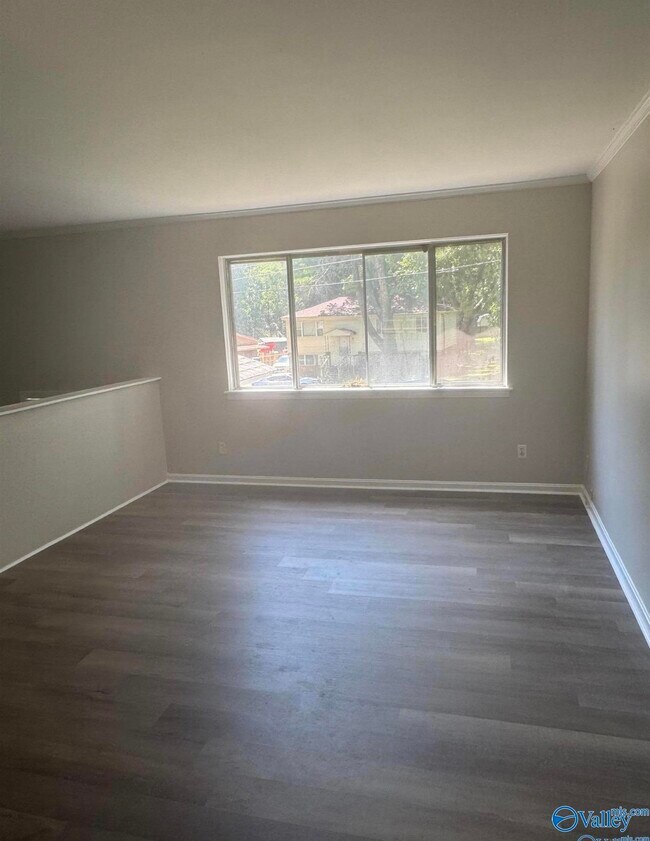 Photo - 2416 Hanover Dr NW