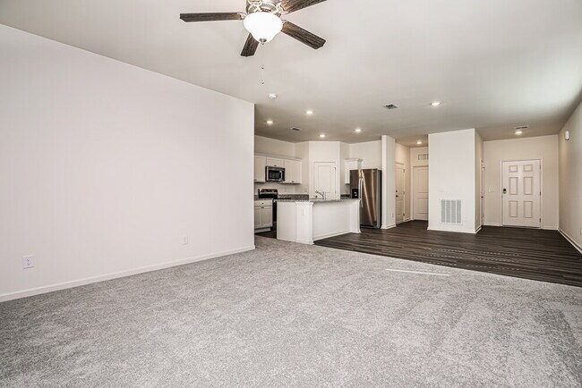 Photo - 753 Shepard Rock Dr