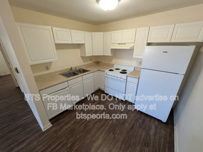 Building Photo - 5917 W Plank Rd Unit 3