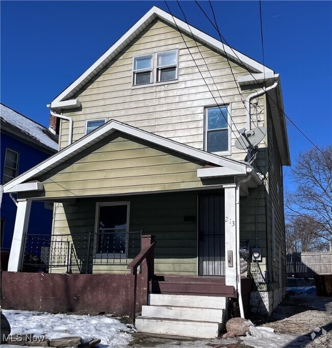 Building Photo - 213 Cole Ave Rental