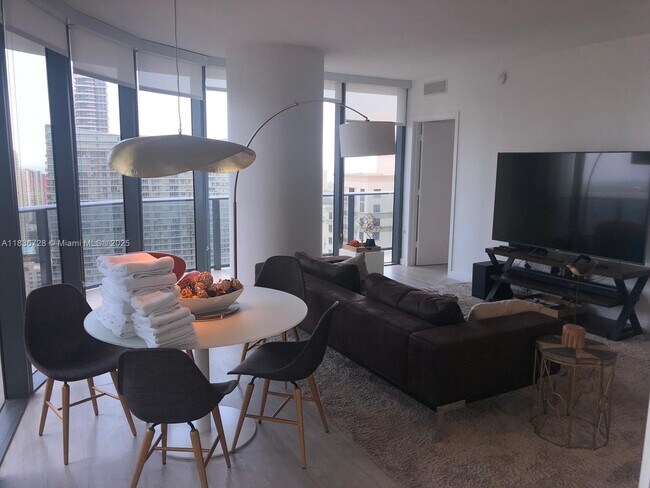 Photo - 55 SW 9th St Condo Unit 3503