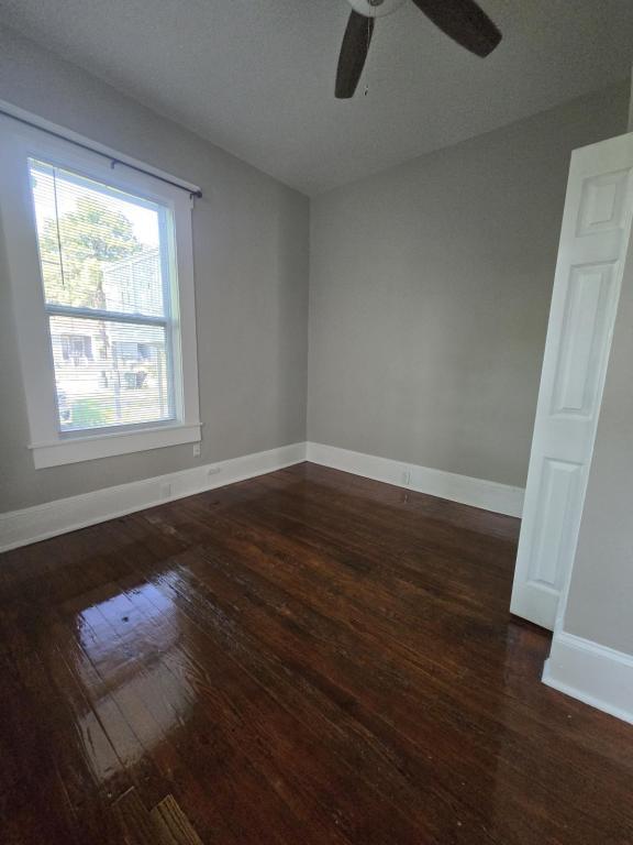 Photo - 655 E Henry St