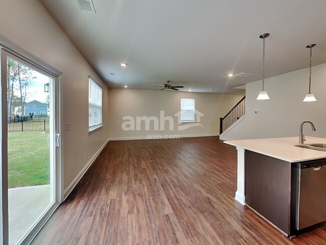 Photo - 11017 Hazel Gdns Dr