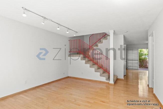 Photo - 11051 Firethorne Dr