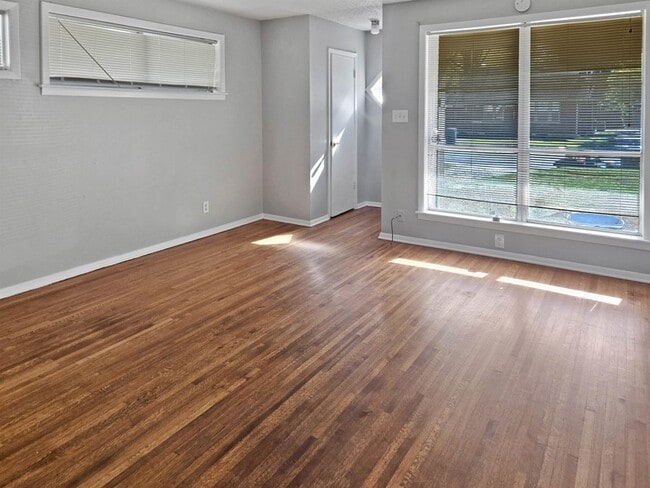 Photo - 3570 Carnes Ave