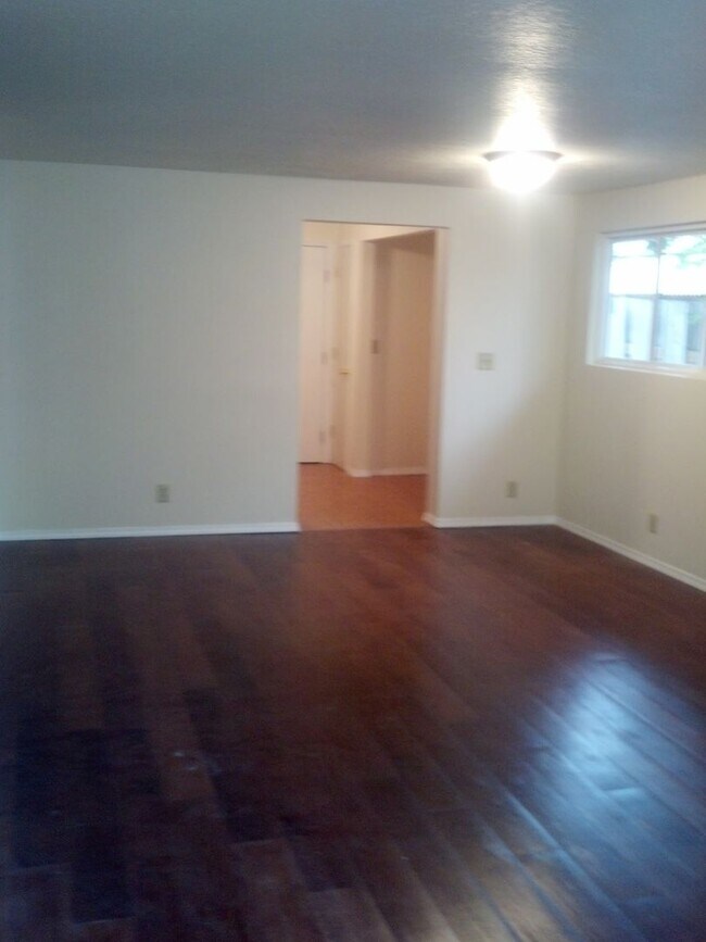 Photo - 109nst Unidad 117