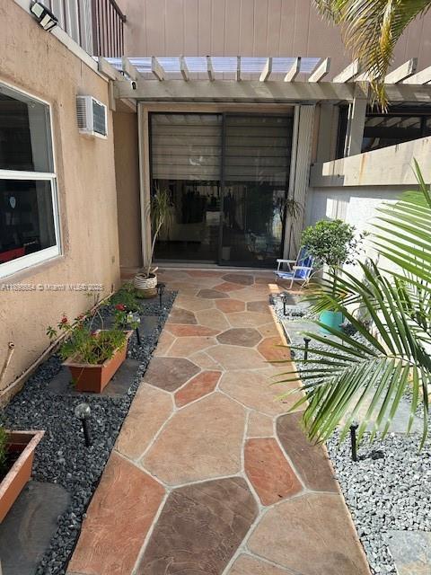 Photo - 685 NE 206th Terrace