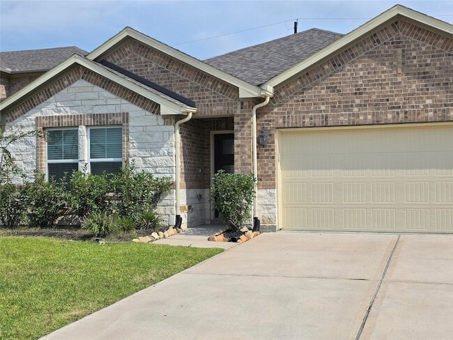 Building Photo - 2011 Cherryvale Dr Rental