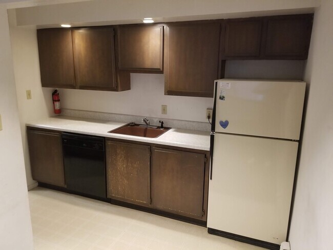 Photo - 402 N Prairie St Unit 11