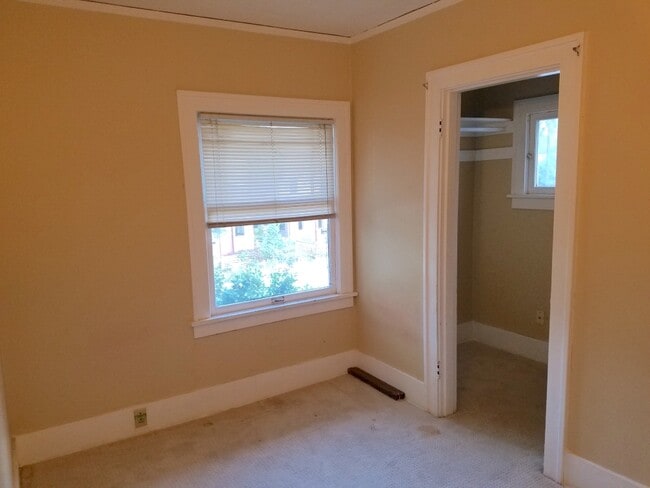 Photo - 5211 11th Ave