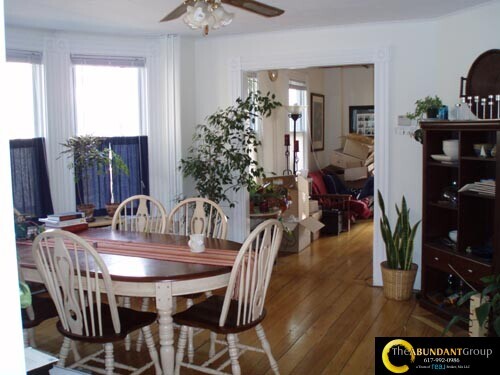 Building Photo - 547 Broadway Unit 1-B