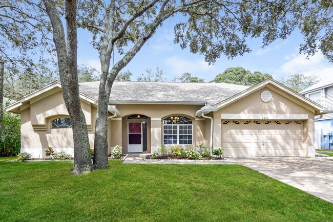 Building Photo - 2212 Kenwick Dr