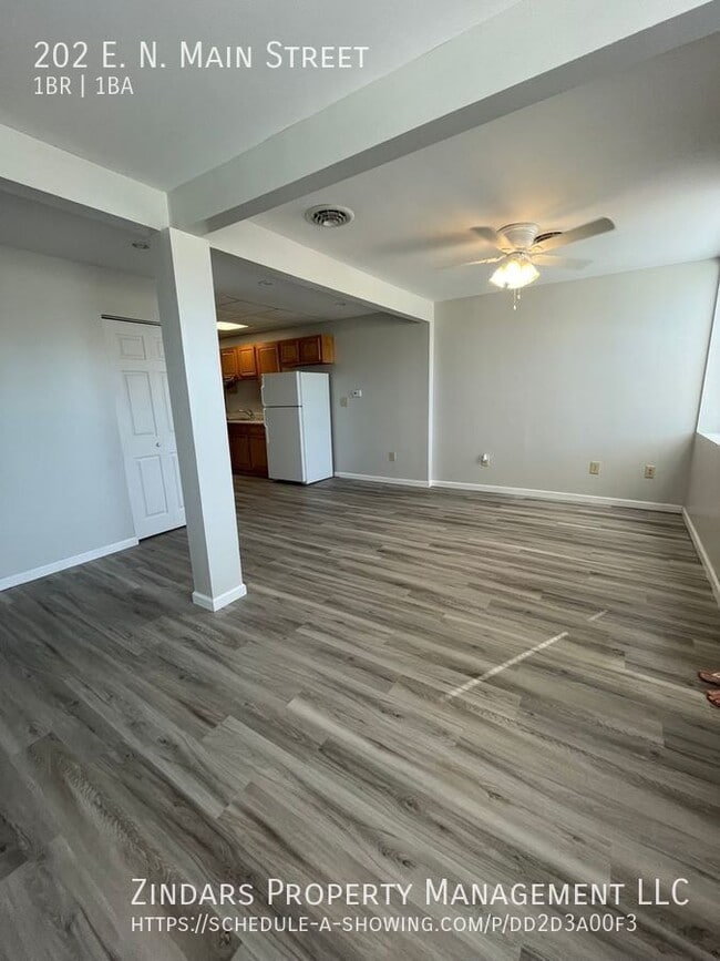 Photo - 202 E N Main St Apartment