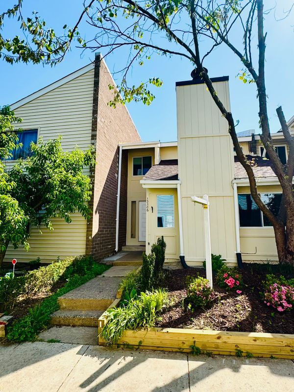 Building Photo - 13386 Hungerford Pl