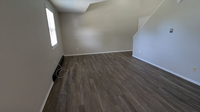 Photo - MN Cedar Village (809) Unit Apt C (Loft)