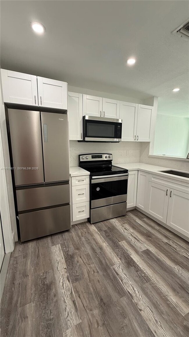 Photo - 2030 Taylor St Unit 2030