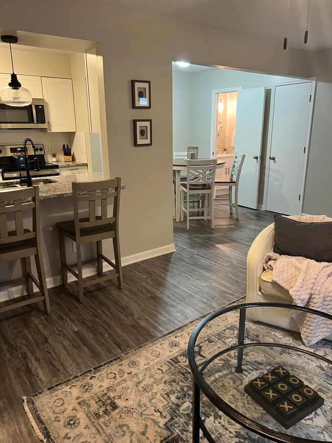 Photo - FULLY FURNISHED - Just steps to the beach! PERFECT FOR TRAVELING PROFESSIONALS!