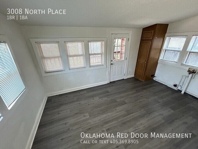 Photo - 3008 North Pl