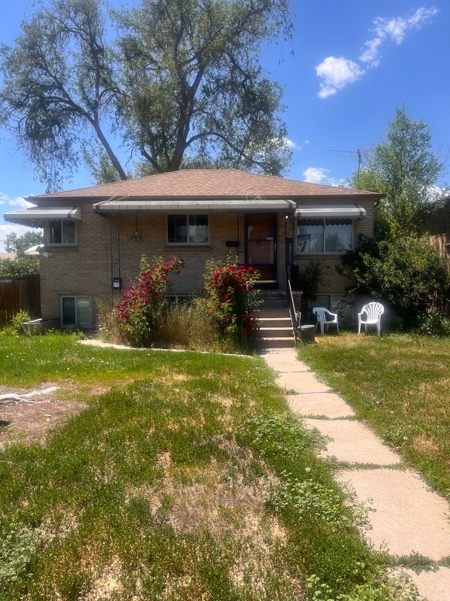 Photo - 2215 Ames St Unit B