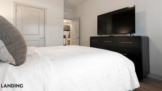 Photo - 6000 Front St Unidad 5106