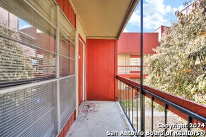 Building Photo - 3243 Nacogdoches Rd Unit 412