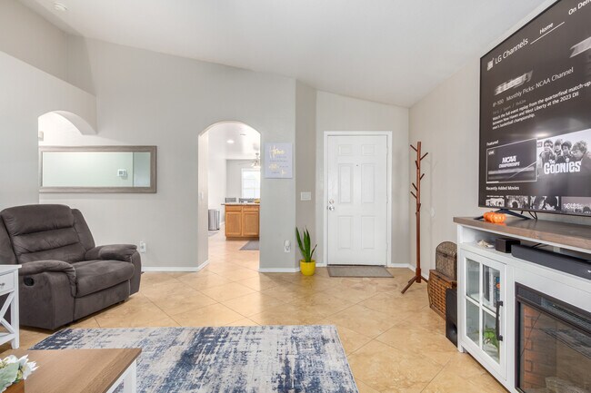 Photo - 3799 S Bowman Rd