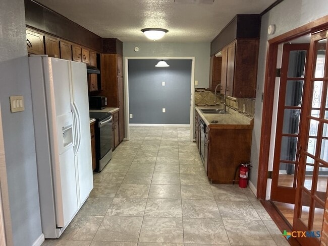 Photo - 2310 Zinnia Ct