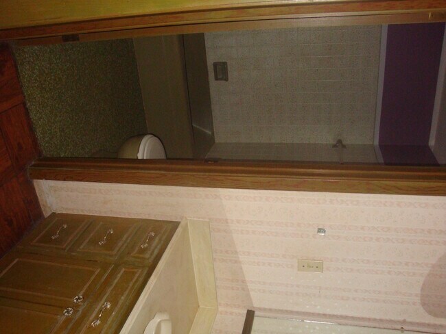 Photo - 1287 Oak Rd
