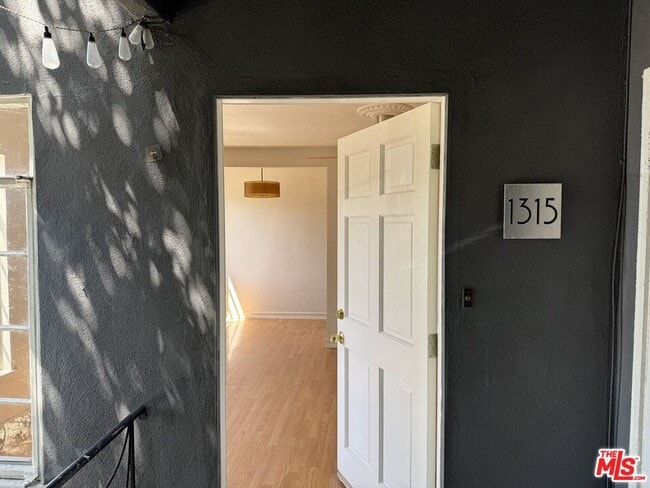 Photo - 1313 Douglas St Unit 1315