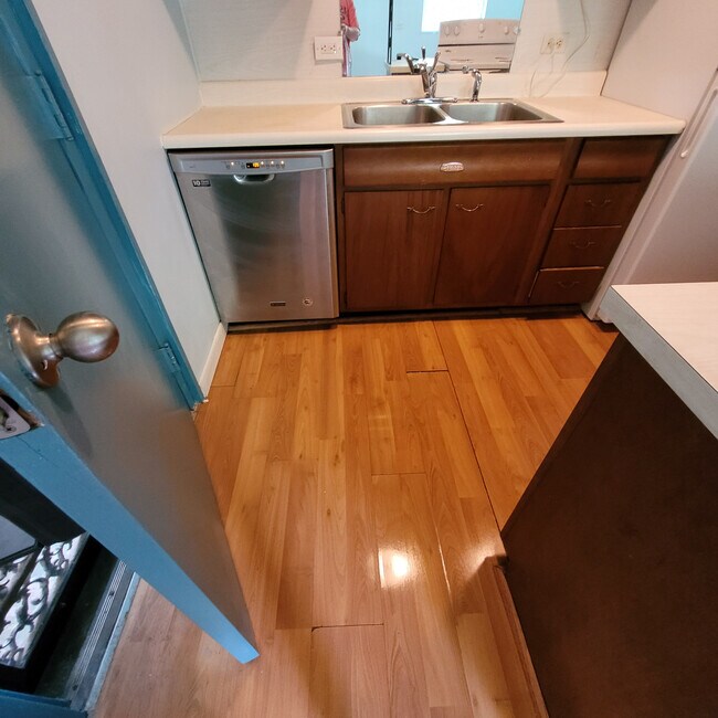 Photo - 119 Parsons Rd