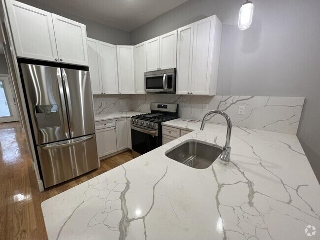 Building Photo - 4.0 bedroom in Somerville Massachusetts 02143 Unit U1 Rental