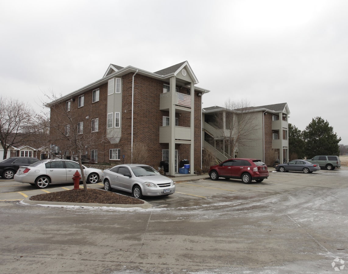 Waverly Apartments - Waverly Apartments