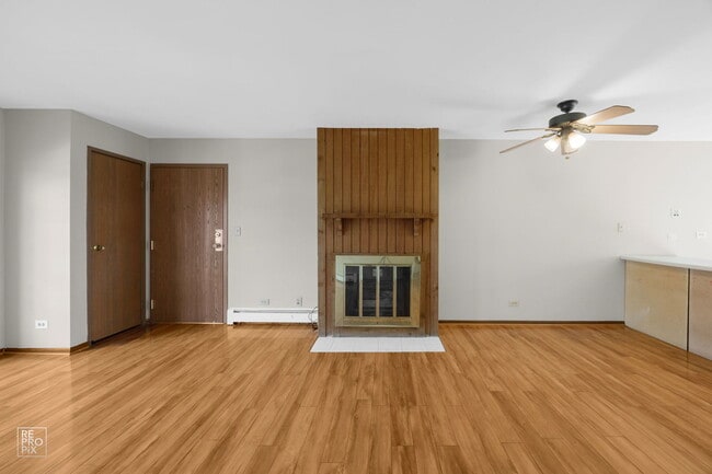 Photo - 2300 Glen Pointe Dr Unidad F