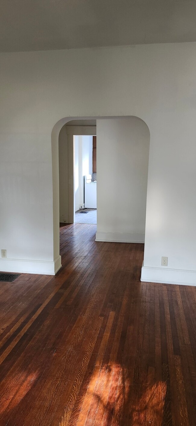 68 N Layman Ave Unit B