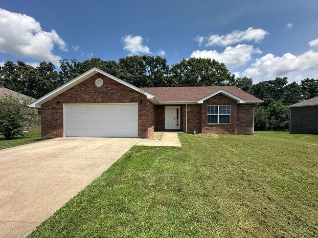 3 Bed/2 Bath House! - 3 Bed/2 Bath House!