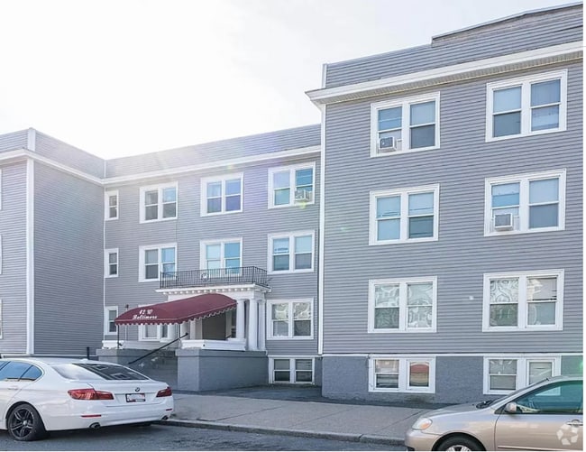 Building Photo - 42 W Baltimore St Rental