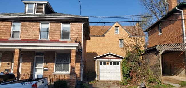 Building Photo - 3103 Tretow St Rental