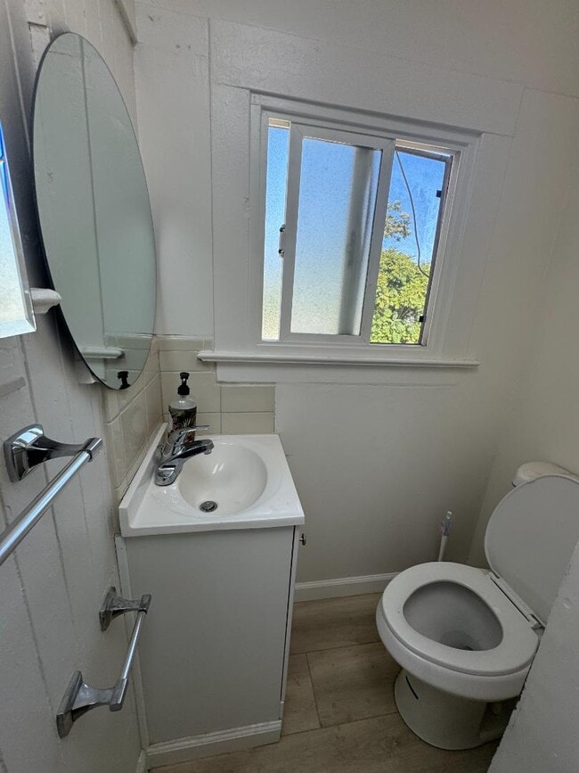Photo - 134 N 7th St