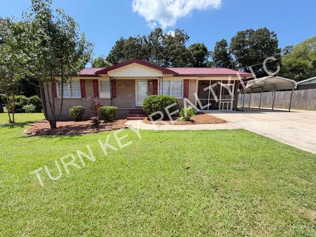 Photo - 1708 Rogina St