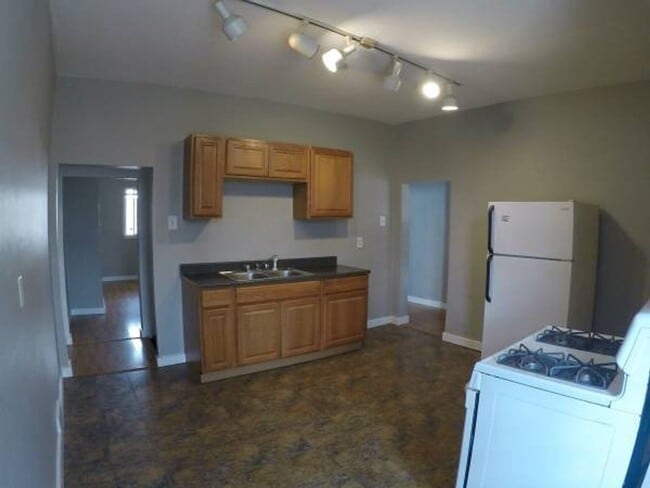 2 Bedroom Single Family Mt Washington! - 2 Bedroom Single Family Mt Washington! House