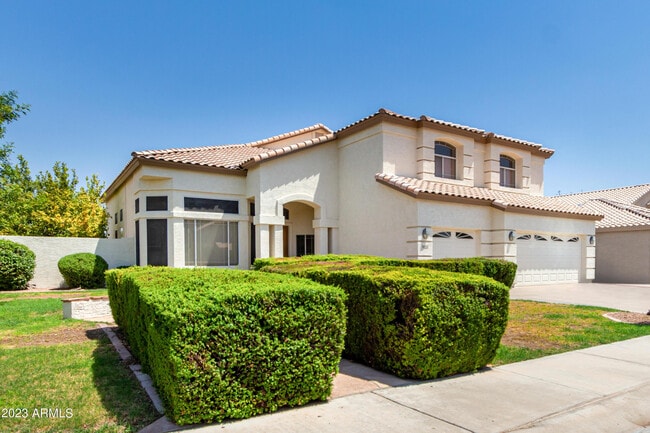 Building Photo - 6442 W Victoria Ln