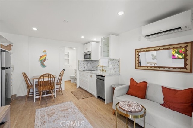 Photo - 2258 Helios Dr