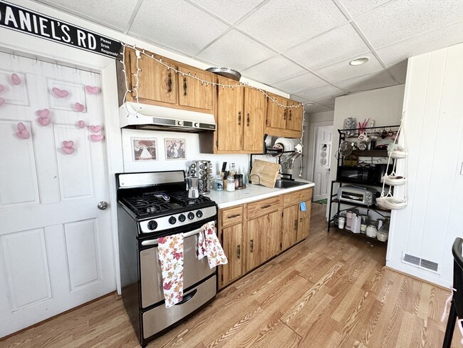 Photo - 105 Buttonwood St Unidad 2 Rental