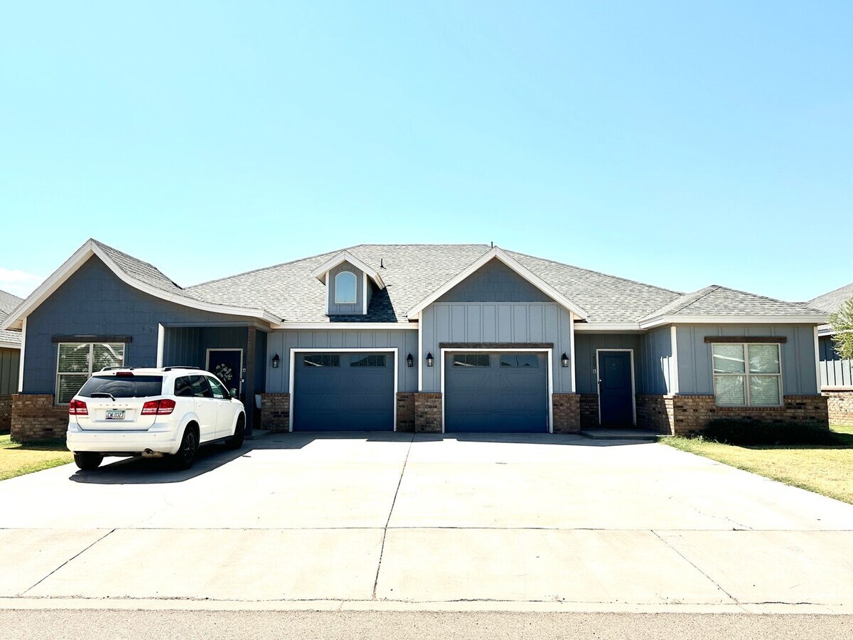 Photo - 2507 111th St Unidad A