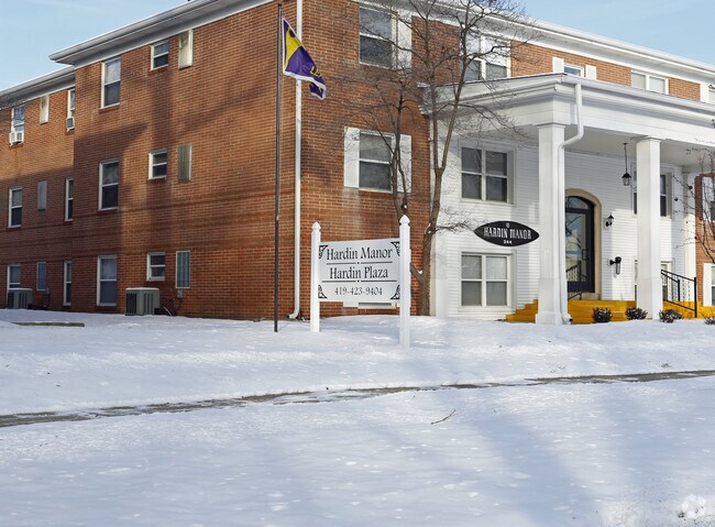 Photo - Hardin Manor Apartments